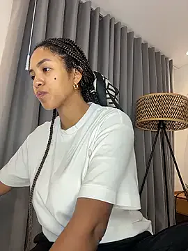 Mia_sweet80 on StripChat
