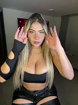 MiaWhitePink_ from StripChat