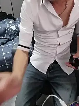 micai_fengbei from StripChat is Freechat