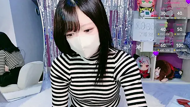 miko_nyan on StripChat
