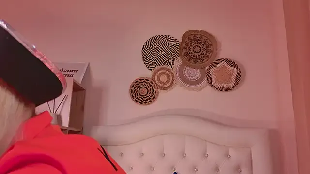 Milana_Key — vibration