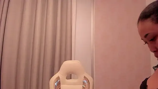 Miss_dare — Freechat on StripChat