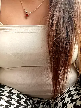 mptan73 — Freechat on StripChat