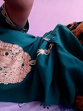 Mroma89six from StripChat is Group