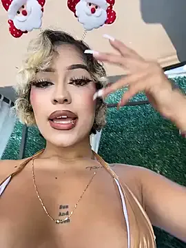 MystiqueXXX on StripChat