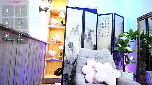 NamiKimura —  Pussy rub + spit tease