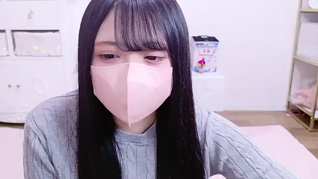 nathi_poyo on StripChat