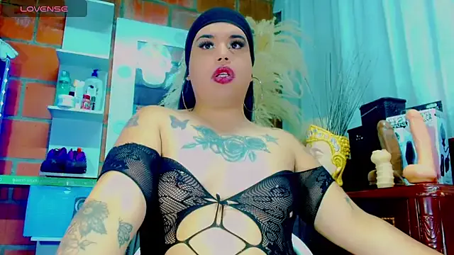 nauthyvalentina —  YOU ARE BEAUTIFUL  