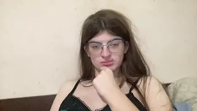 NikaXZimax from StripChat is Freechat