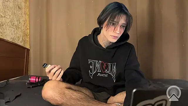 StripChat NikGive is Freechat NikGive — Buy lovense