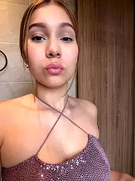 Nikii__ from StripChat is Private