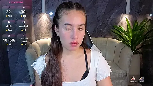 Nikka_Tx — SHOW FLAH TITTS