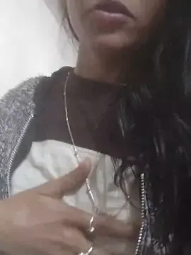 Nilu_XXX — Pussy finger