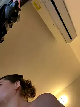 nurse_becky on StripChat