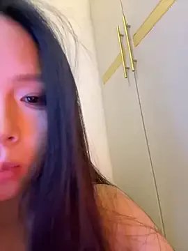 Olivia_11 from StripChat is Freechat