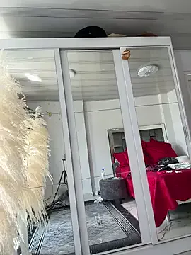 Paul22cm- — caress my body