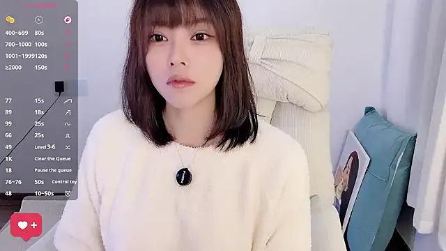 peachy_kiss on StripChat