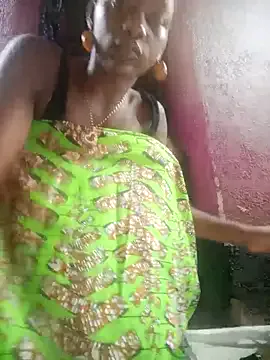 Petite_li — Dancing necked