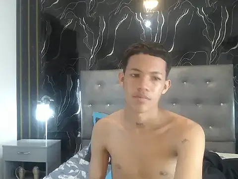 PhillipCox — Full Naked