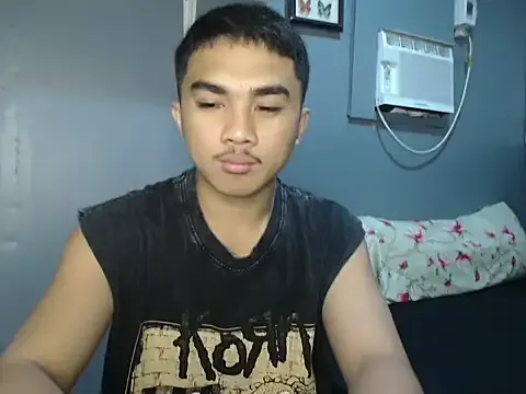 pinoyAdrianneXXX on StripChat