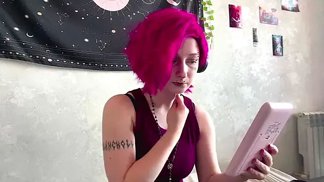 Playful_Vi — Show tatoo close to cam