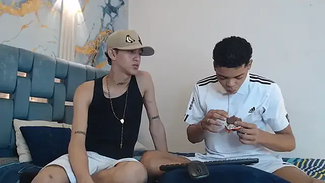 PRETTY_FEM — SUCK HOT ASS 