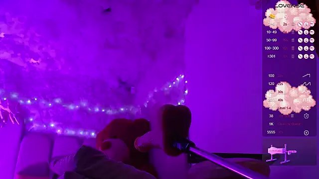 puca_ebony from StripChat is Freechat