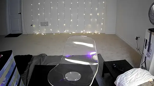 StripChat Ravishing_Roma is Freechat Ravishing_Roma — Name of the last Tipper on Boobs