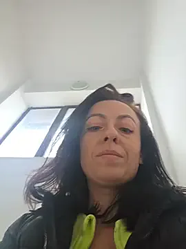 Risky_woman on StripChat