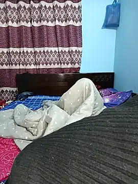 RomanticCouple432 — 2000