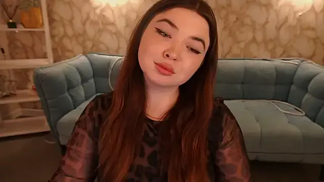 RosieMoons on StripChat