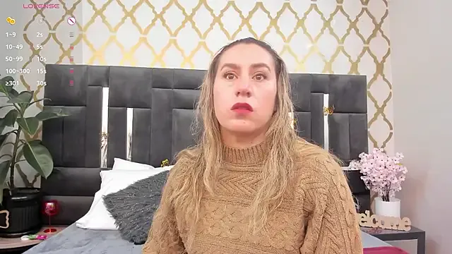 RubbyTaylor — Slow Strip Tease 
