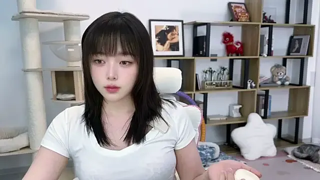 SakuraCat6 — Freechat on StripChat