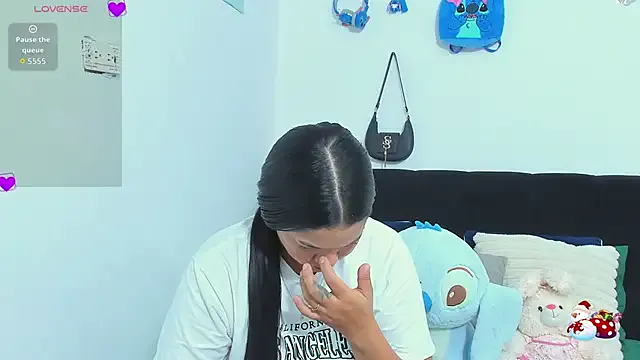 sara_mendez2 on StripChat