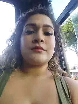 Sara_smiiith211 from StripChat is Freechat