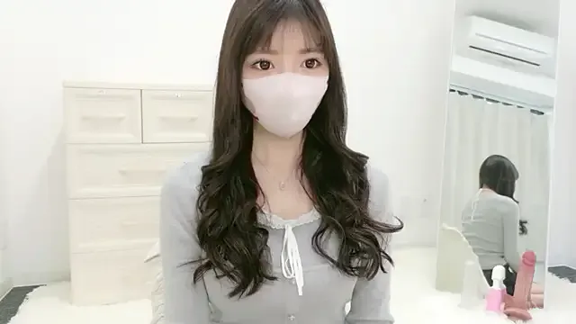 satochan_v from StripChat