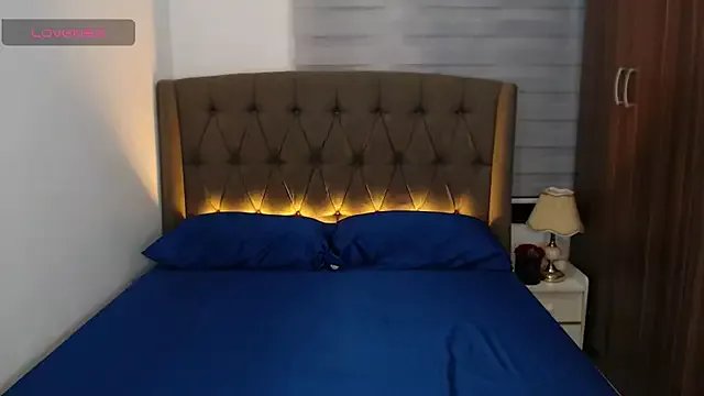 SexFucktoryLily from StripChat is Freechat