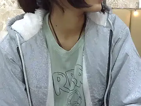 SEXY_PRIYA83 on StripChat