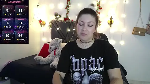 Sharma_Amayra on StripChat