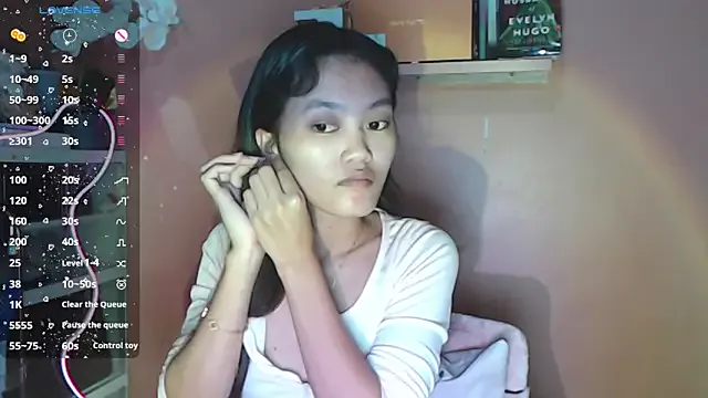 StripChat skinny_gracie is Private skinny_gracie — big squirt on your face and huge cum;)