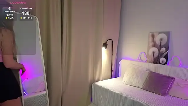 SmolCutie — LUSH CONTROL 5 MINS