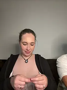 Sofii_n_Diego — Outfit / Top change 