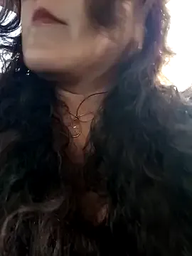 sol093 — Mostrar tetas en pblico