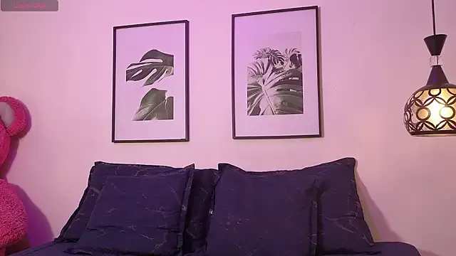 solylunavg — Freechat on StripChat