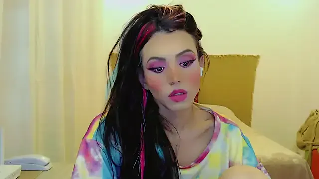 Sophie_Fantasys on StripChat