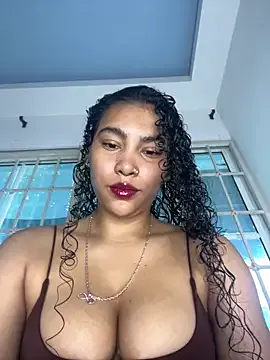 SophieD — Shiny Mys tits