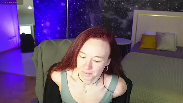 Spoty_Kate_ — Oil my arm muscles