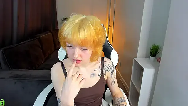 Star_Bee — tease pussy woth fingers