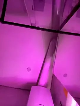 SuzieMurray from StripChat is Freechat