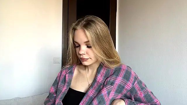 SweetAmelia69 from StripChat is Freechat